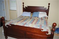KING SIZE MAHOGANY MODIFIED CANNON BALL BED WITH