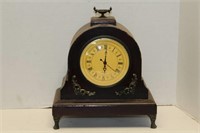 Mantle Clock with Quartz Movement