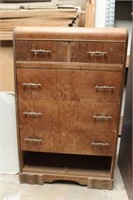 Six Drawer Dresser With Rounded Front