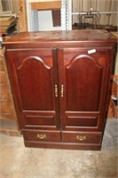 Armoire/Entertainment Center with