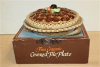 Fine Ceramic Covered Pie Plate