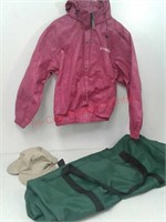 Like new ladies Frogg Toggs jacket size small,