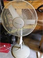 Honeywell floor fan