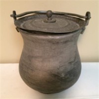 Vintage Bale Handle Metal Bucket with Cover