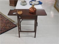 Small double drop leaf table