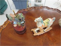 2 carousel horse figures (1 music box)