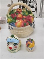 Ceramic cookie jar, salt & pepper and