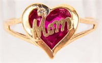 Jewelry 10kt Yellow Gold "Mom" Heart Ring