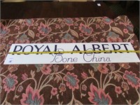 PLASTIC SIGN "ROYAL ALBERT BONE CHINA"