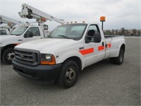 2001 Ford F-350 Pick Up Truck