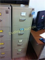 HON 4 Drawer Metal Letter Size File Cabinet w Lock