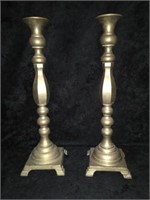 2 Brass Pieces/Stands/Candle Holders