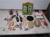Lot of Vintage Dolls & Dolls Parts/Accessories -