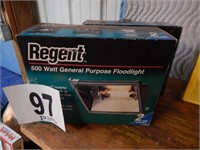 2 REGENT 500 WATT FLOOD LIGHTS NEW IN BOX