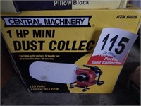 CENTRAL MACHINERY 1HP MINI DUST COLLECTOR