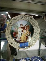 Dresden Portrait Bowl With Victorian Ladies 9 Inch