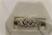 10K YELLOW & WHITE GOLD DIAMOND DRESS RING