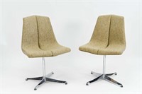PAIR OF RICHARD SCHULTZ CHAIRS FOR KNOLL