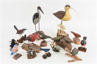 GROUPING OF CARVED & PAINTED WOODEN BIRDS