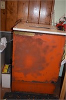 Beer Refrigerator (operates-AS IS)
