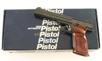 Smith & Wesson Mdl 41 .22 LR SN: TBZ12252