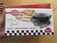 Betty Crocker Mini Grill Buddy