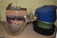4 Pc-Arlington Punch Set, Graniteware Pot/Roaster,