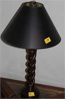 TWISTED WOOD TABLE LAMP