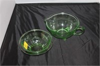 2 GREEN DEPRESSION BOWLS SMALL MIXING BOWL AND