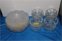 7 FROSTED SALAD BOWLS AND 12 DESSERT BOWLS