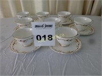 Royal Doulton Cups & Saucers