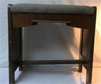 Vintage Vanity Bench Seat 19x19