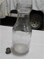 Glass oil jar
