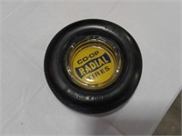 Single Coop radial tire and ashtray