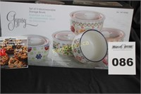 Microwaveable Bowls & No Frills Gift Card