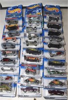 LARGE HOTWHEEL COLLECTION !