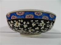 Chinese Famille Noir Bowl Artemesia Leaf Mark