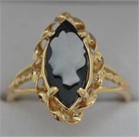 10kt Yellow Gold Cameo Ring