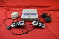 Super Nintendo Game Console, Cables & Controllers