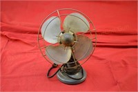 Vintage Polar Cub Fan