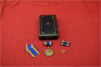 Military Air Medal & Pins