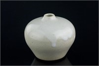 Japanese Small White Porcelain Vase Larry Laslo Mk