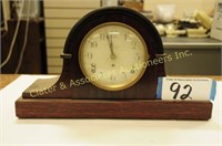 Mantle Clock