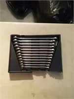 Snap-on wrench set
