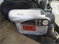 HITACHI CAMCORDER WITH CASE/CHARGER