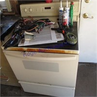 Flat top stove & contents on top of stove