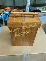 Vintage 4 x 7 x 10 wood storage box