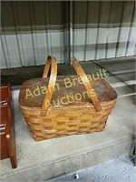 Vintage wicker woven flip top picnic basket