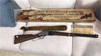 Winchester saddle gun by Mattel, includes
