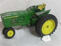 JD 4010 TRACTOR